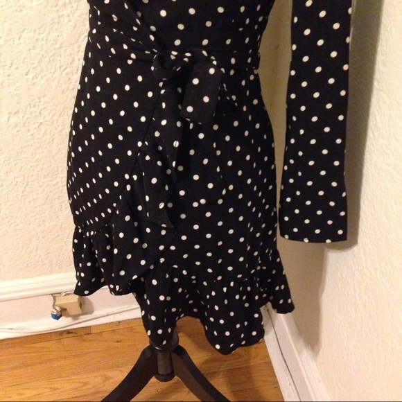 NWT Bershka polka dot long sleeve wrap dress - Picture 6 of 7